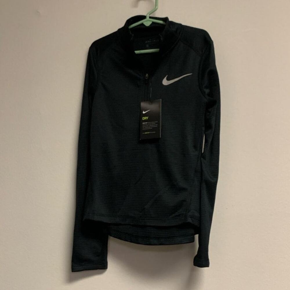 Nike Big Kids Girls MEDIUM Long Sleeve Half Zip Running Top, Black